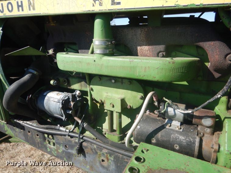 image for item DG4609 1976 John Deere 4430  tractor