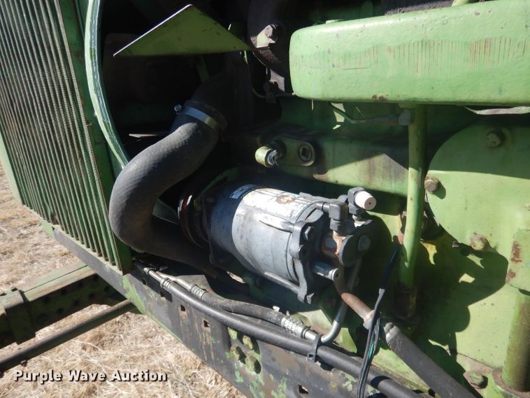 image for item DG4609 1976 John Deere 4430  tractor