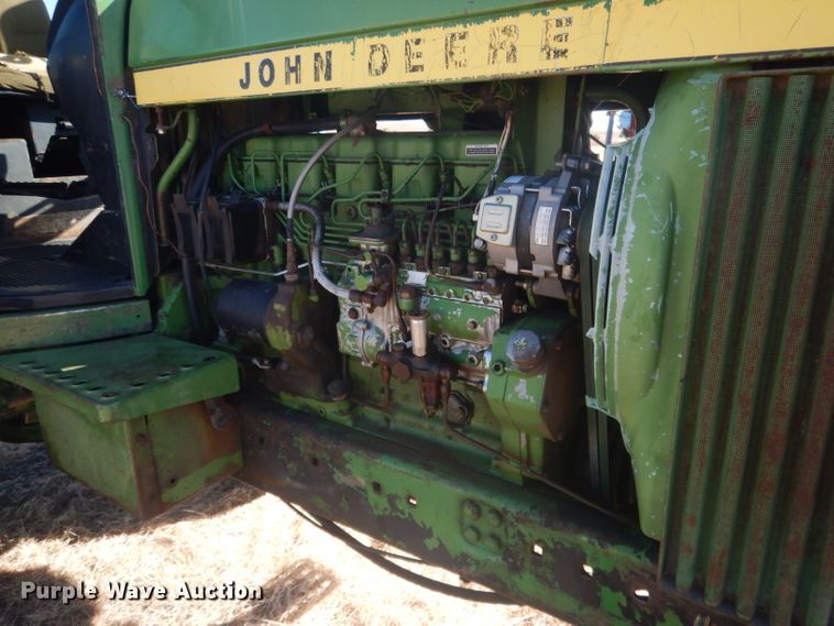 image for item DG4609 1976 John Deere 4430  tractor