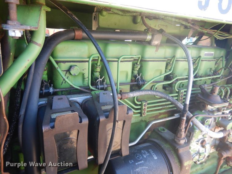 image for item DG4609 1976 John Deere 4430  tractor