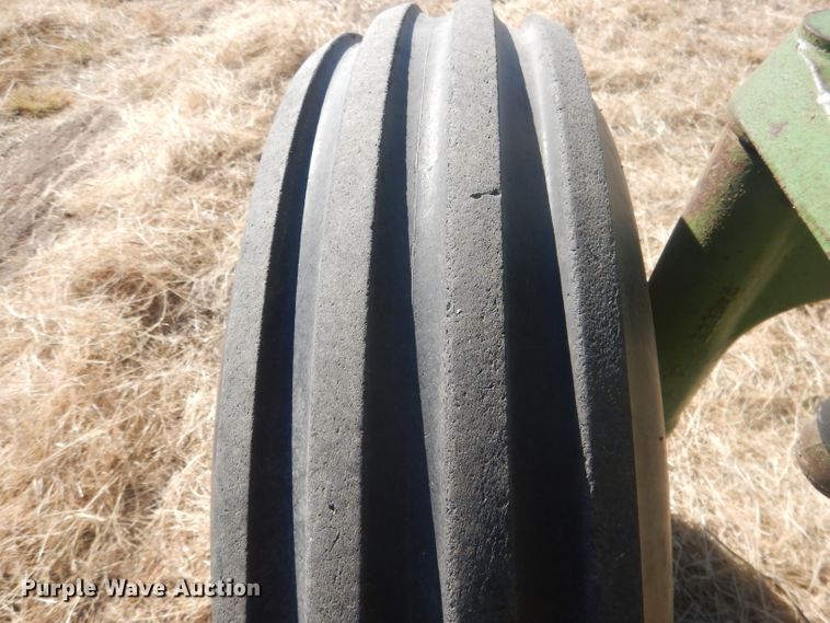 image for item DG4609 1976 John Deere 4430  tractor