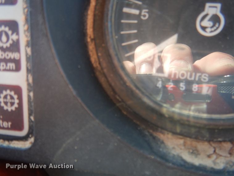 image for item DG4610 1977 Allis Chalmers 7060  tractor