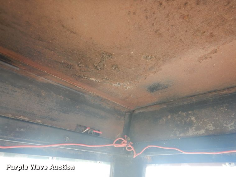 image for item DG4610 1977 Allis Chalmers 7060  tractor