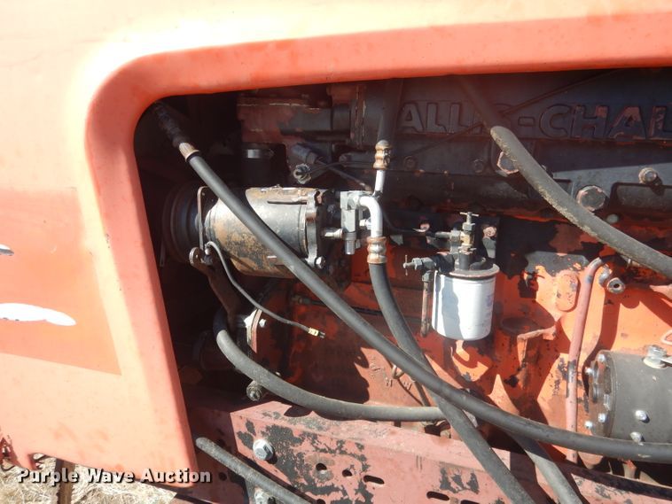 image for item DG4610 1977 Allis Chalmers 7060  tractor