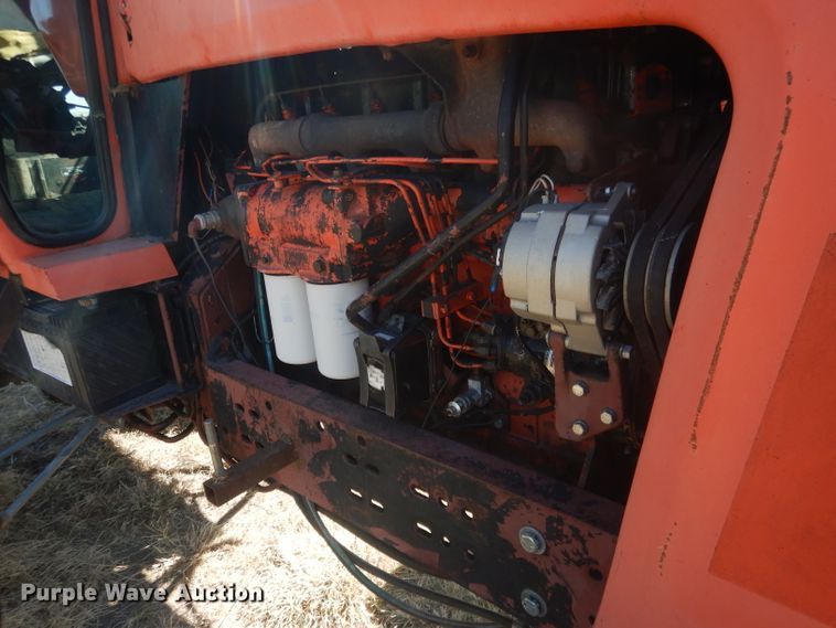 image for item DG4610 1977 Allis Chalmers 7060  tractor
