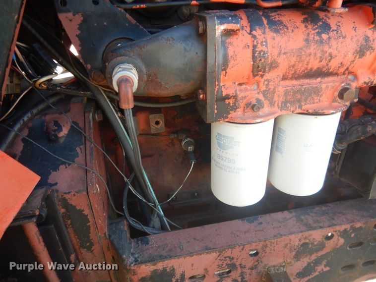 image for item DG4610 1977 Allis Chalmers 7060  tractor