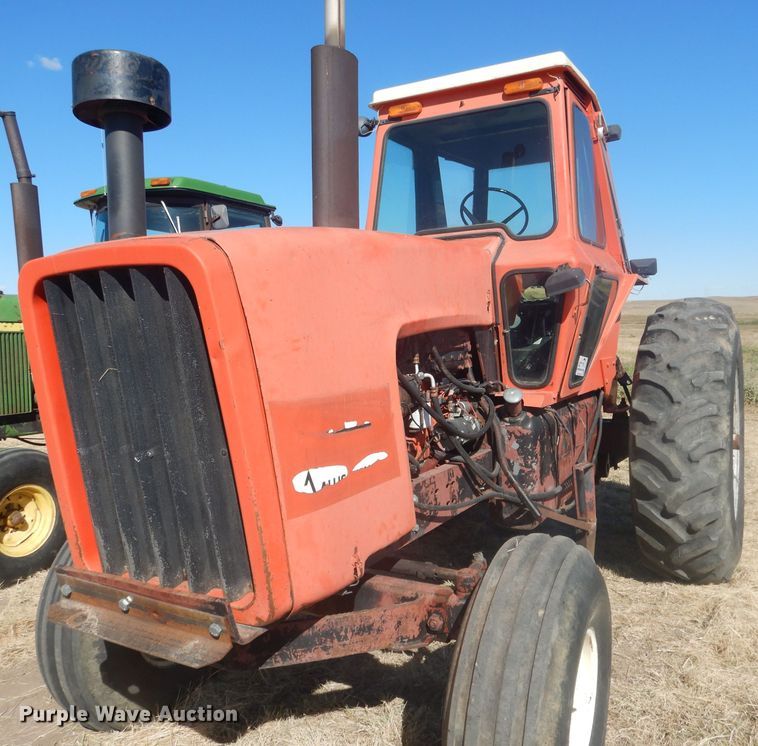 image for item DG4610 1977 Allis Chalmers 7060  tractor