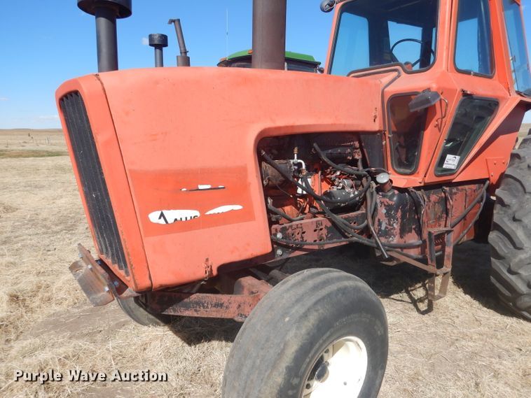 image for item DG4610 1977 Allis Chalmers 7060  tractor