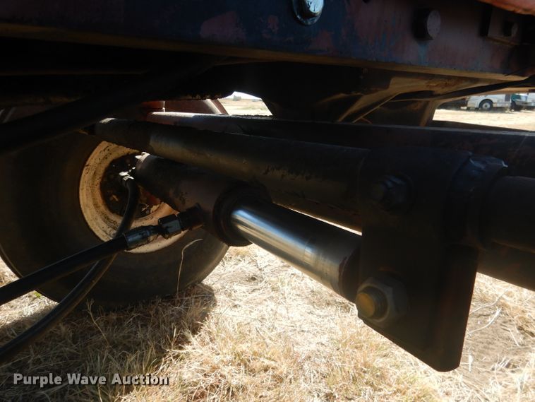 image for item DG4610 1977 Allis Chalmers 7060  tractor