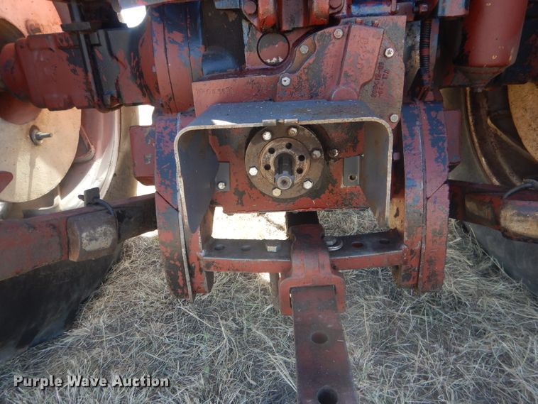 image for item DG4610 1977 Allis Chalmers 7060  tractor