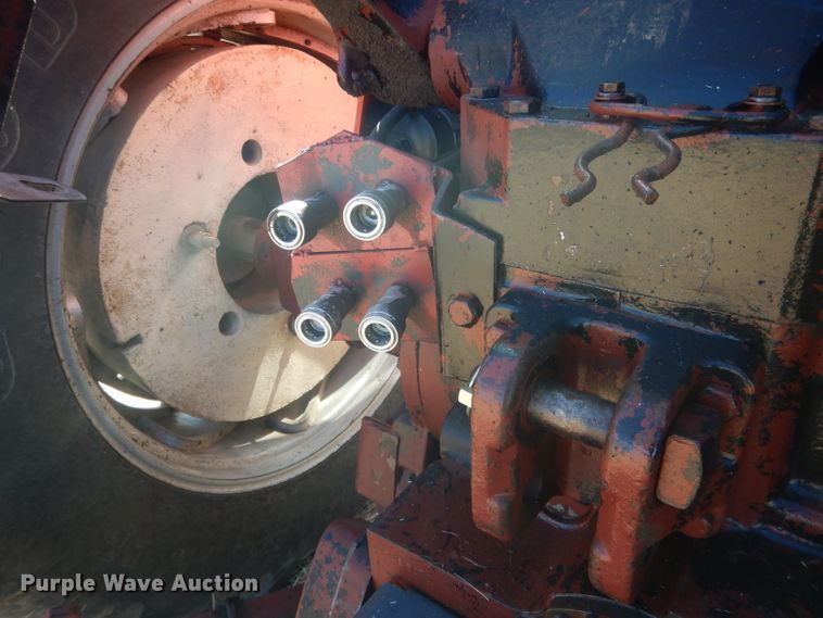 image for item DG4610 1977 Allis Chalmers 7060  tractor