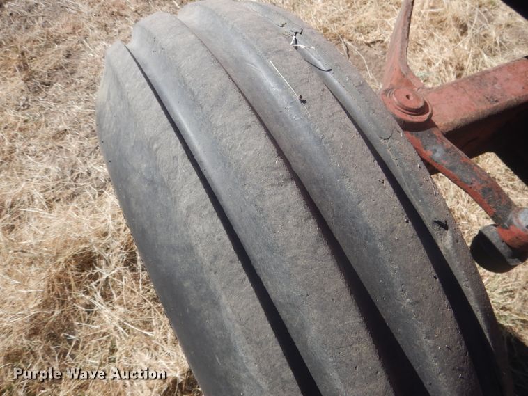 image for item DG4610 1977 Allis Chalmers 7060  tractor