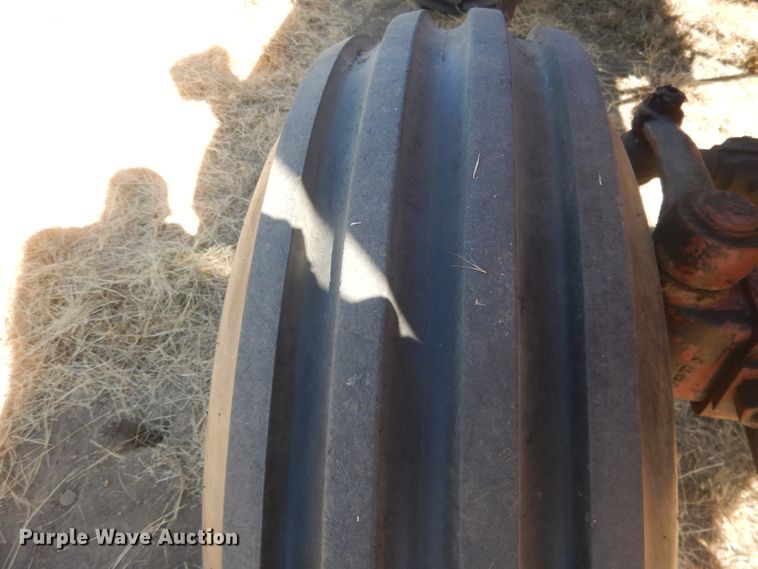 image for item DG4610 1977 Allis Chalmers 7060  tractor