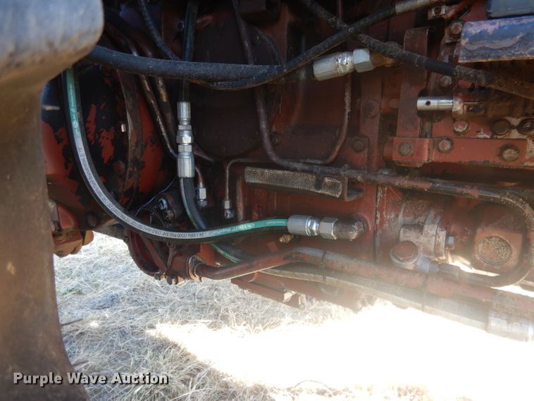 image for item DG4610 1977 Allis Chalmers 7060  tractor