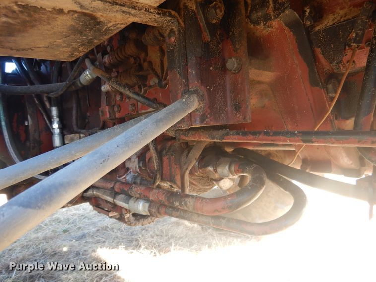 image for item DG4610 1977 Allis Chalmers 7060  tractor