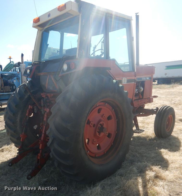 image for item DG4611 1978 International Hydro 186  tractor