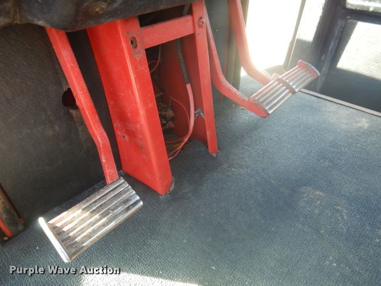 image for item DG4611 1978 International Hydro 186  tractor