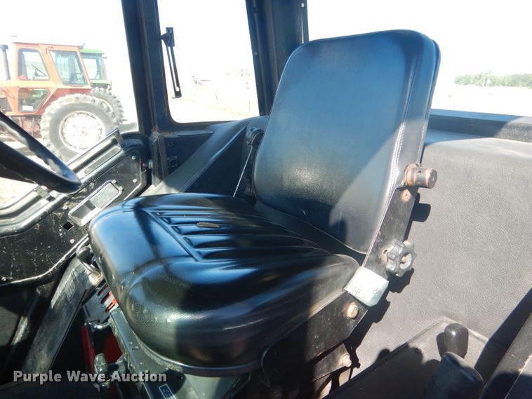 image for item DG4611 1978 International Hydro 186  tractor