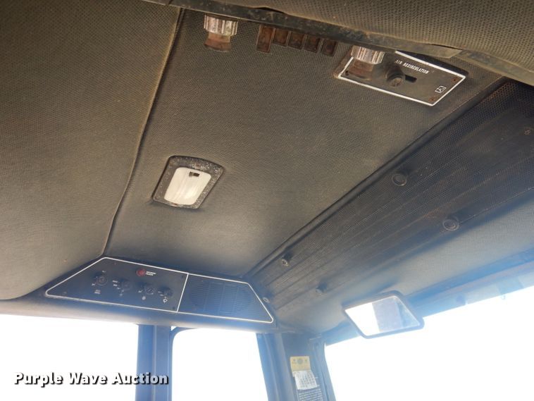 image for item DG4611 1978 International Hydro 186  tractor