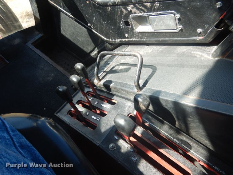 image for item DG4611 1978 International Hydro 186  tractor