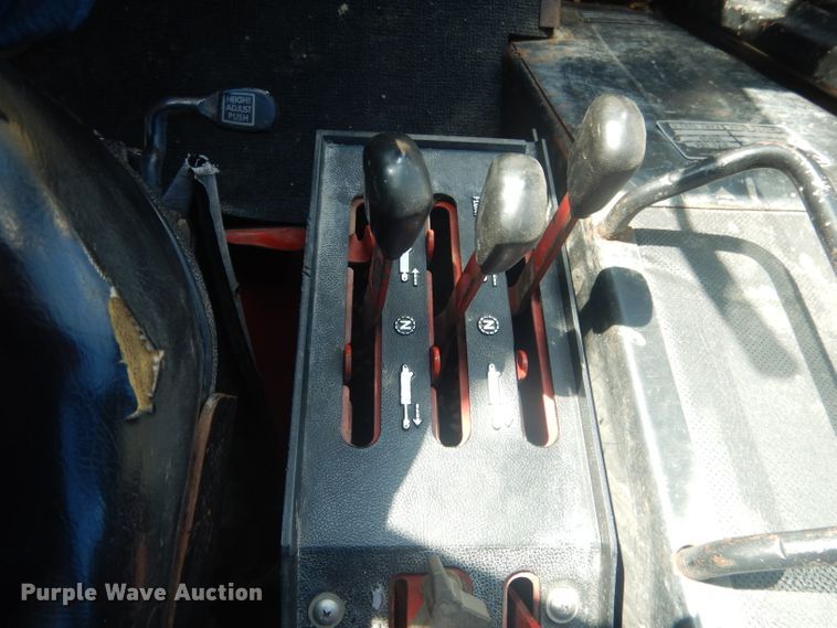 image for item DG4611 1978 International Hydro 186  tractor