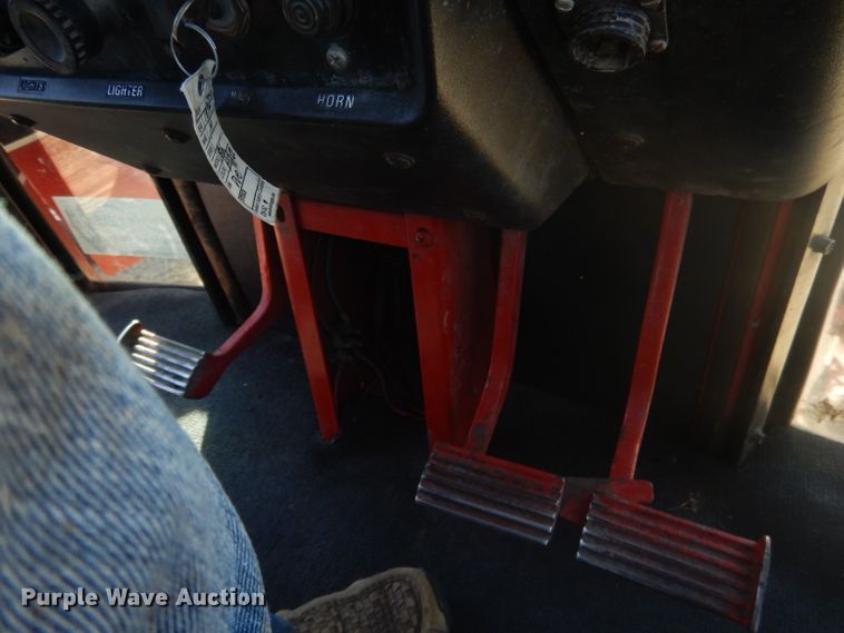 image for item DG4611 1978 International Hydro 186  tractor