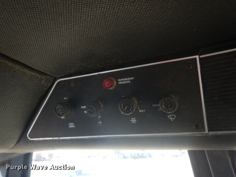 image for item DG4611 1978 International Hydro 186  tractor