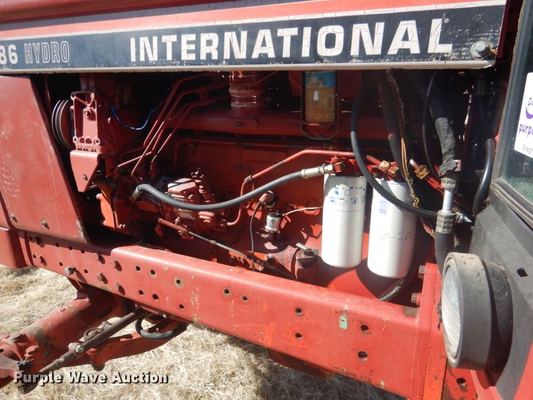image for item DG4611 1978 International Hydro 186  tractor