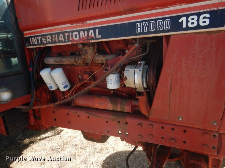 image for item DG4611 1978 International Hydro 186  tractor