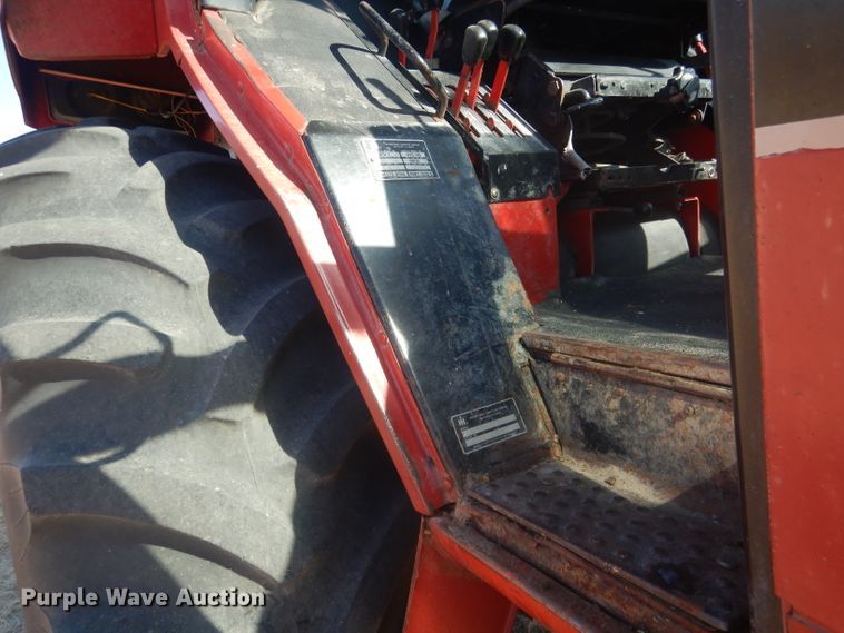 image for item DG4611 1978 International Hydro 186  tractor