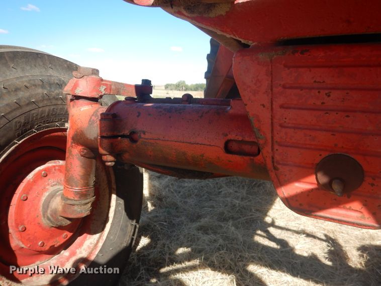 image for item DG4611 1978 International Hydro 186  tractor