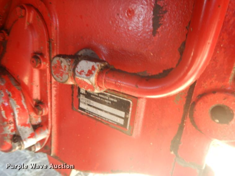 image for item DG4611 1978 International Hydro 186  tractor