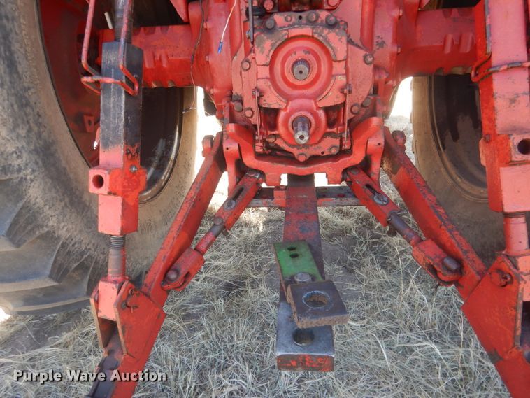 image for item DG4611 1978 International Hydro 186  tractor