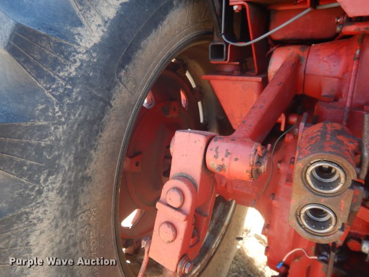 image for item DG4611 1978 International Hydro 186  tractor