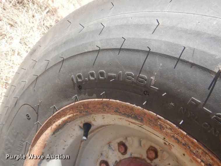 image for item DG4611 1978 International Hydro 186  tractor