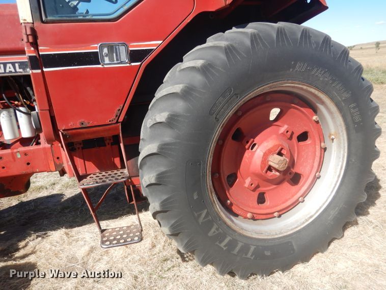 image for item DG4611 1978 International Hydro 186  tractor