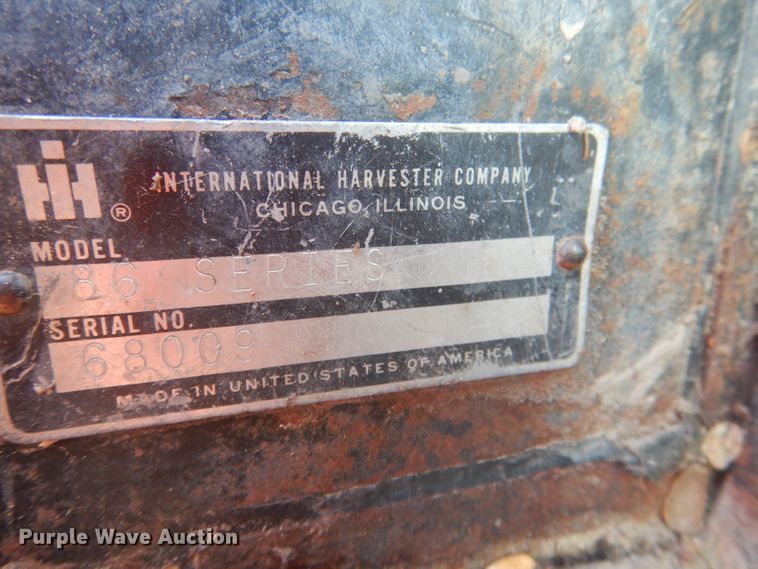 image for item DG4611 1978 International Hydro 186  tractor