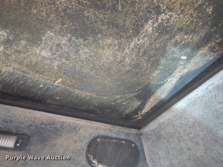 image for item DG4612 1974 International 1066  tractor