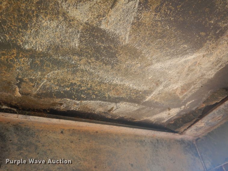 image for item DG4612 1974 International 1066  tractor