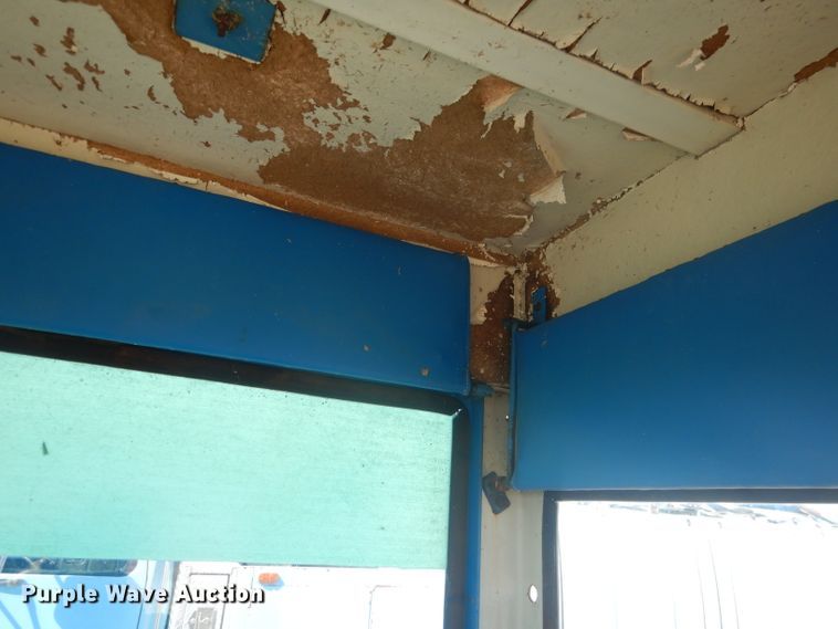 image for item DG4613 1968 Ford 8000  tractor