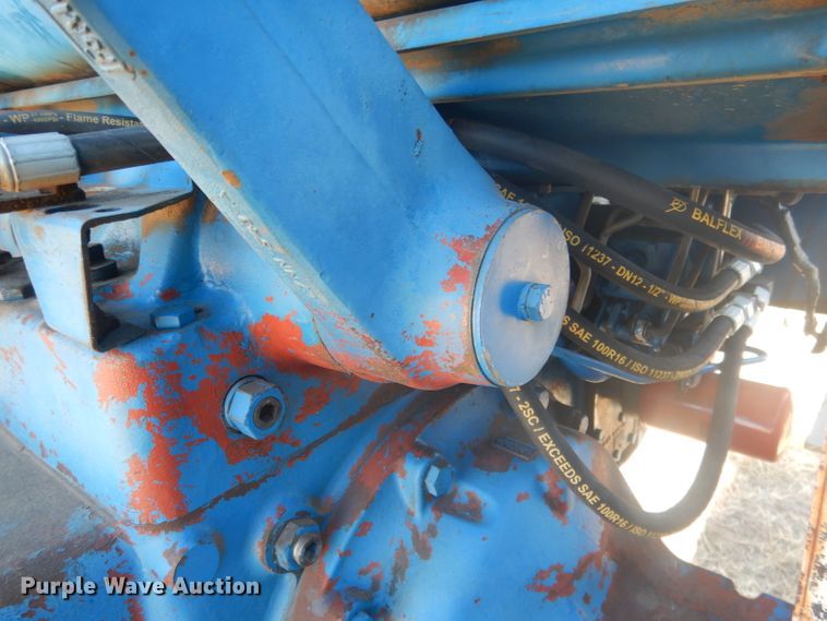 image for item DG4613 1968 Ford 8000  tractor