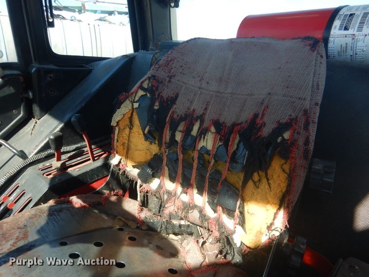 image for item DG4615 1980 International 1486  tractor