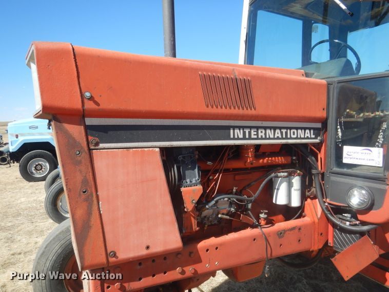 image for item DG4615 1980 International 1486  tractor