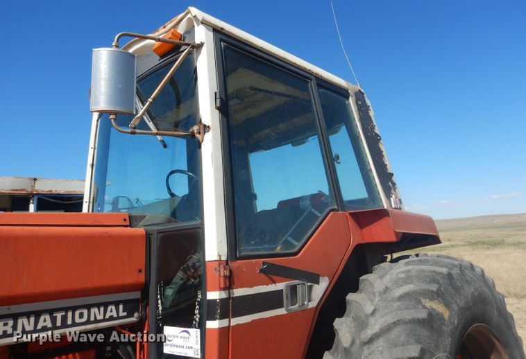 image for item DG4615 1980 International 1486  tractor