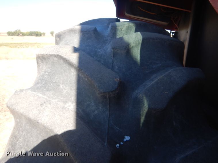 image for item DG4615 1980 International 1486  tractor