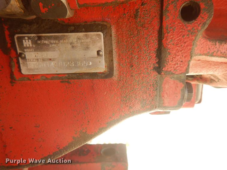 image for item DG4615 1980 International 1486  tractor