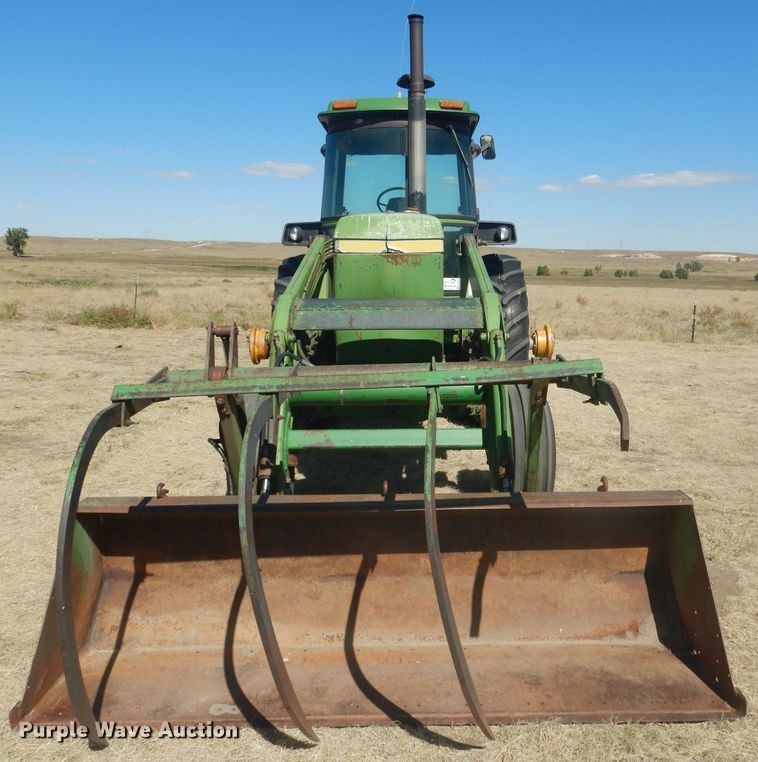 image for item DG4617 1976 John Deere 4630  tractor