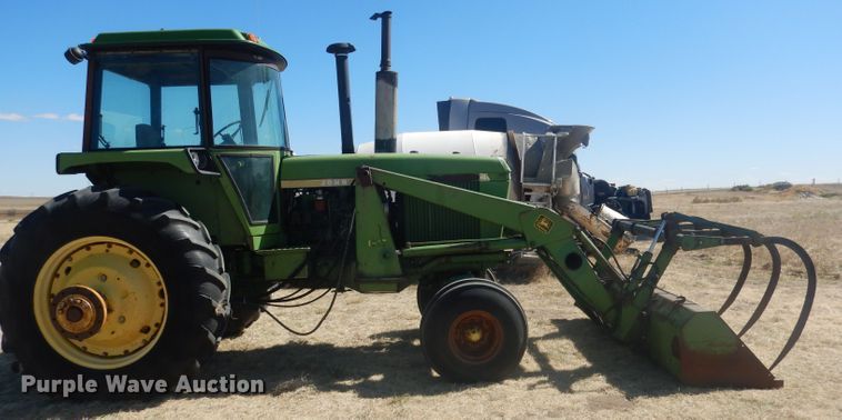 image for item DG4617 1976 John Deere 4630  tractor