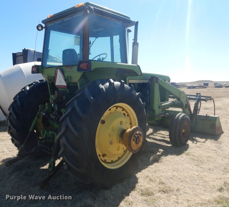 image for item DG4617 1976 John Deere 4630  tractor