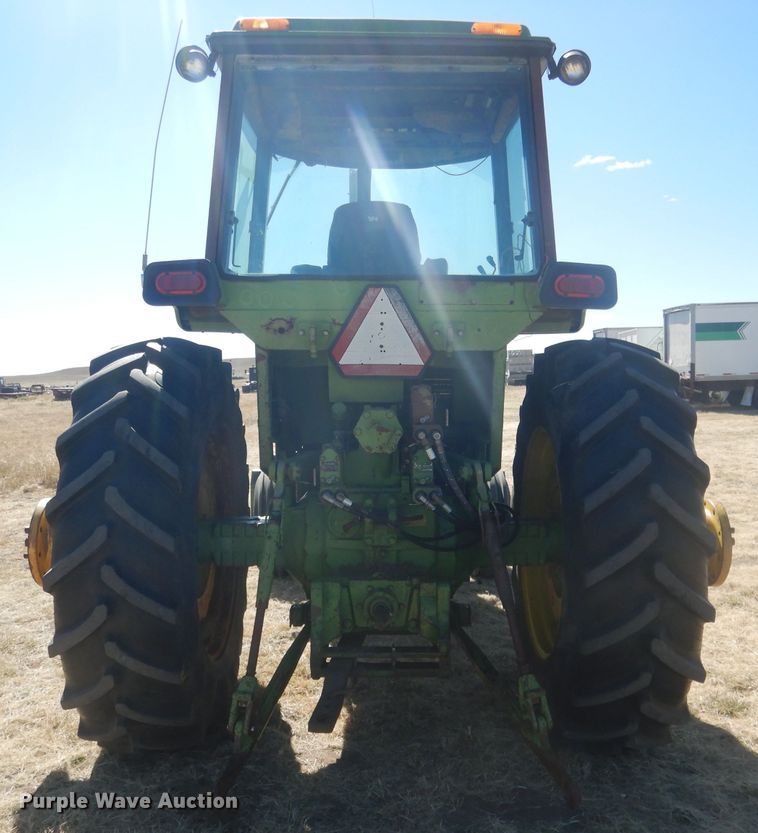 image for item DG4617 1976 John Deere 4630  tractor